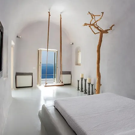 Ammos Oia Mansion Villa